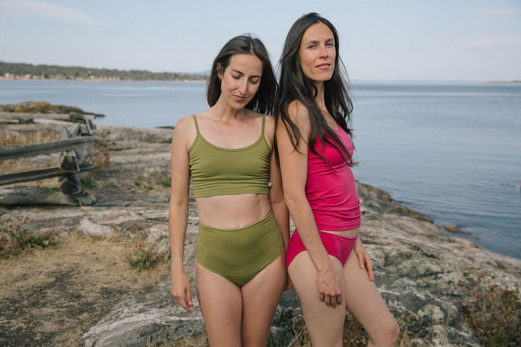 Underwear Sets in Green and Pink