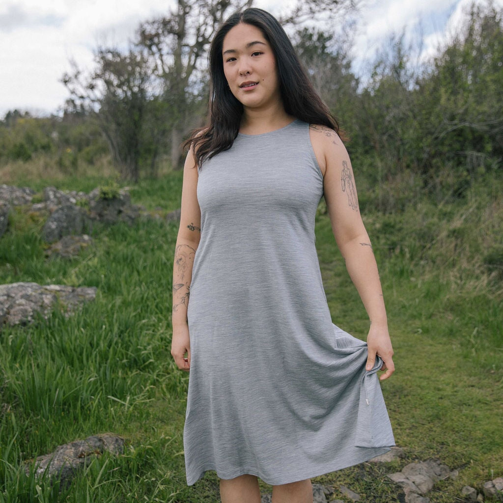 Dress | Esther is wearing size Medium, height 5.5"