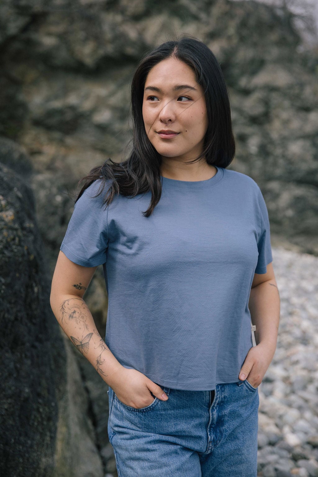 Boxy T-Shirt | Esther is wearing size Medium, height 5.5"