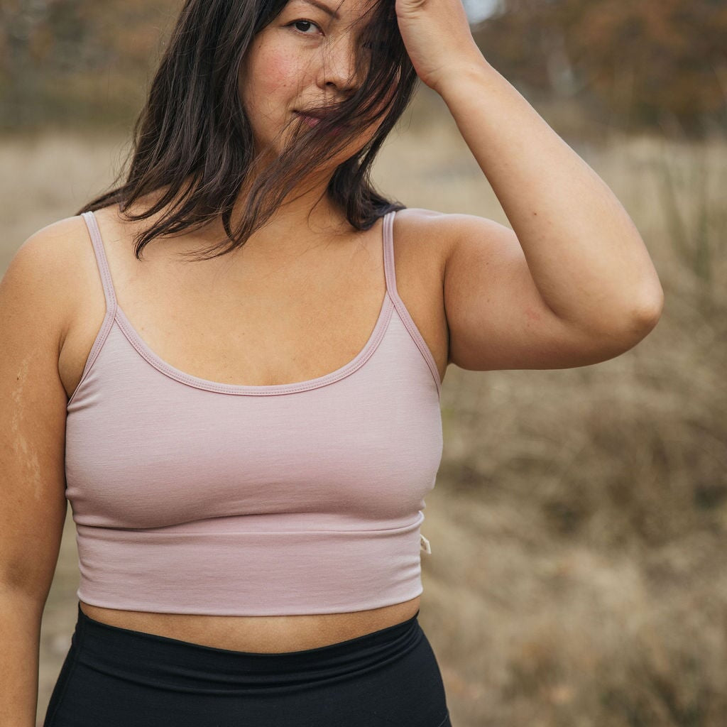 Bralette | Hanna is wearing size Medium
