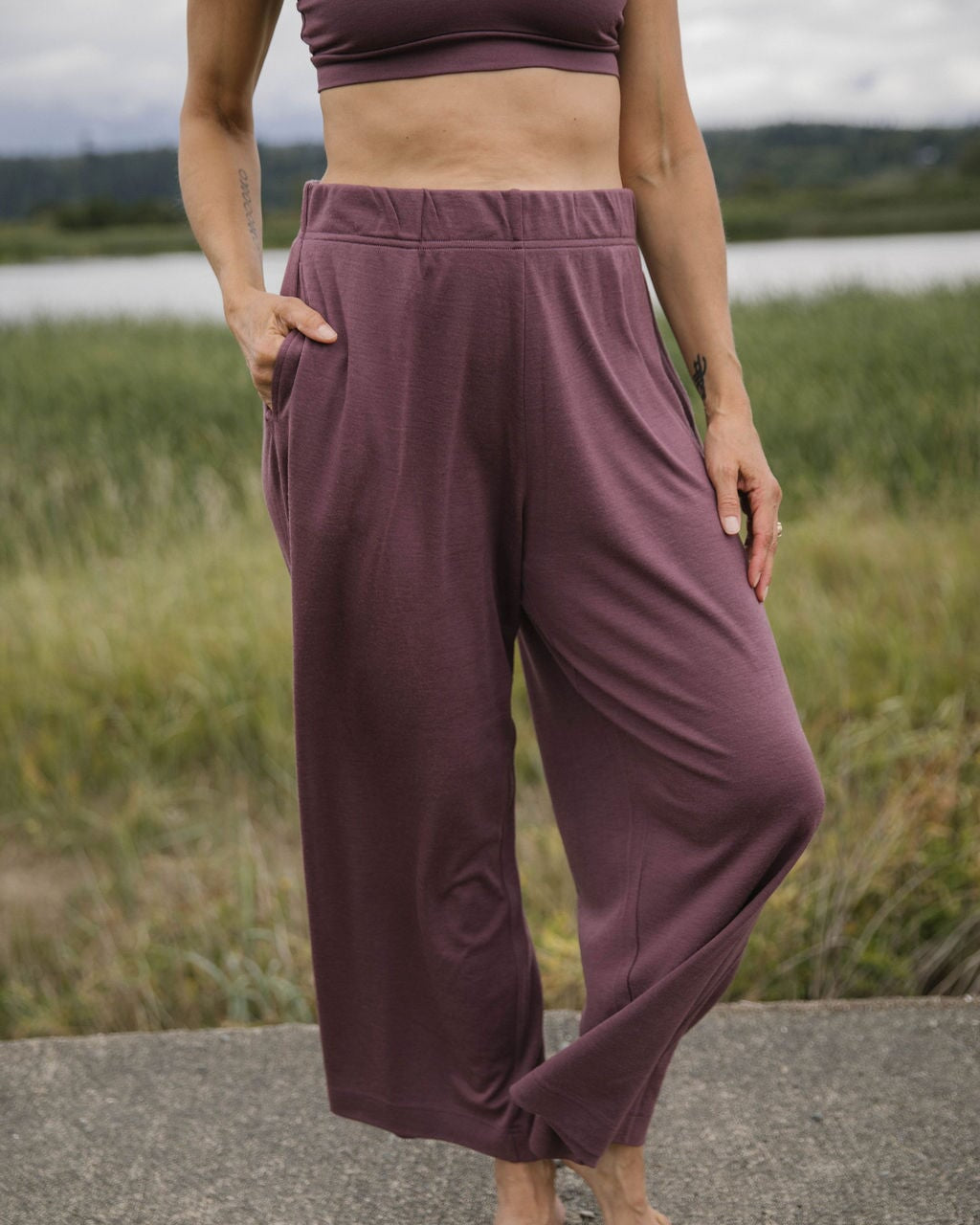 Merino Flowy Pants | Model is wearing size Medium, Height 5.9"