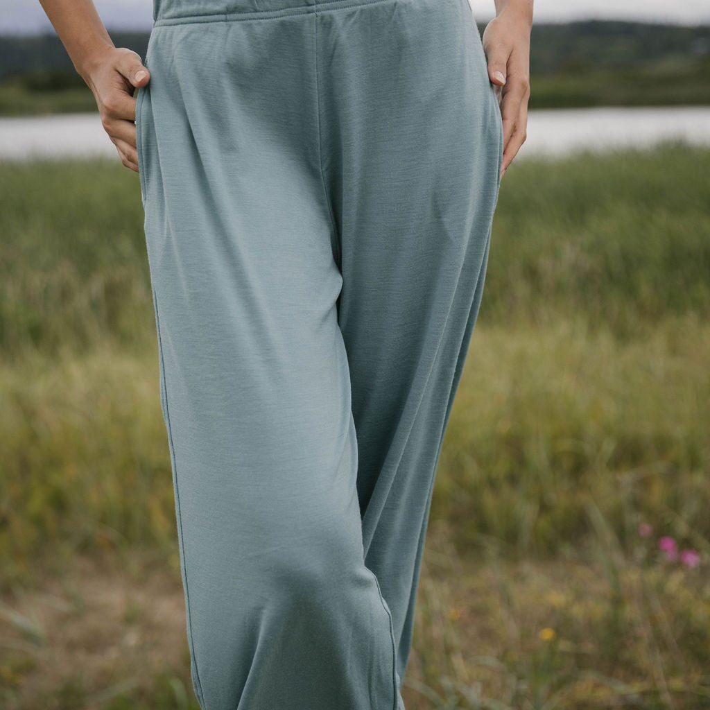 Merino Flowy Pants | Model is wearing size Small, Height 5.9"