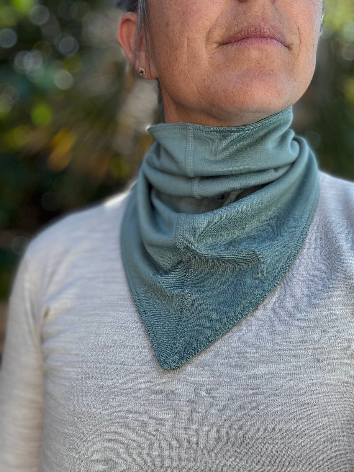 Merino Interlock Neck Tie