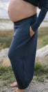 Waffle Balloon Pants | Model is wearing size Large, 8mths pregnant and 5.4" tall