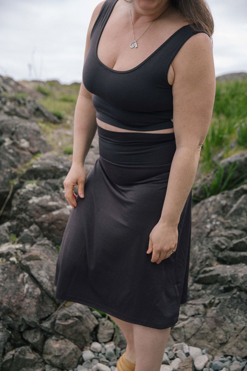 Skirt | Norah is wearing size Medium, height is 5.6"