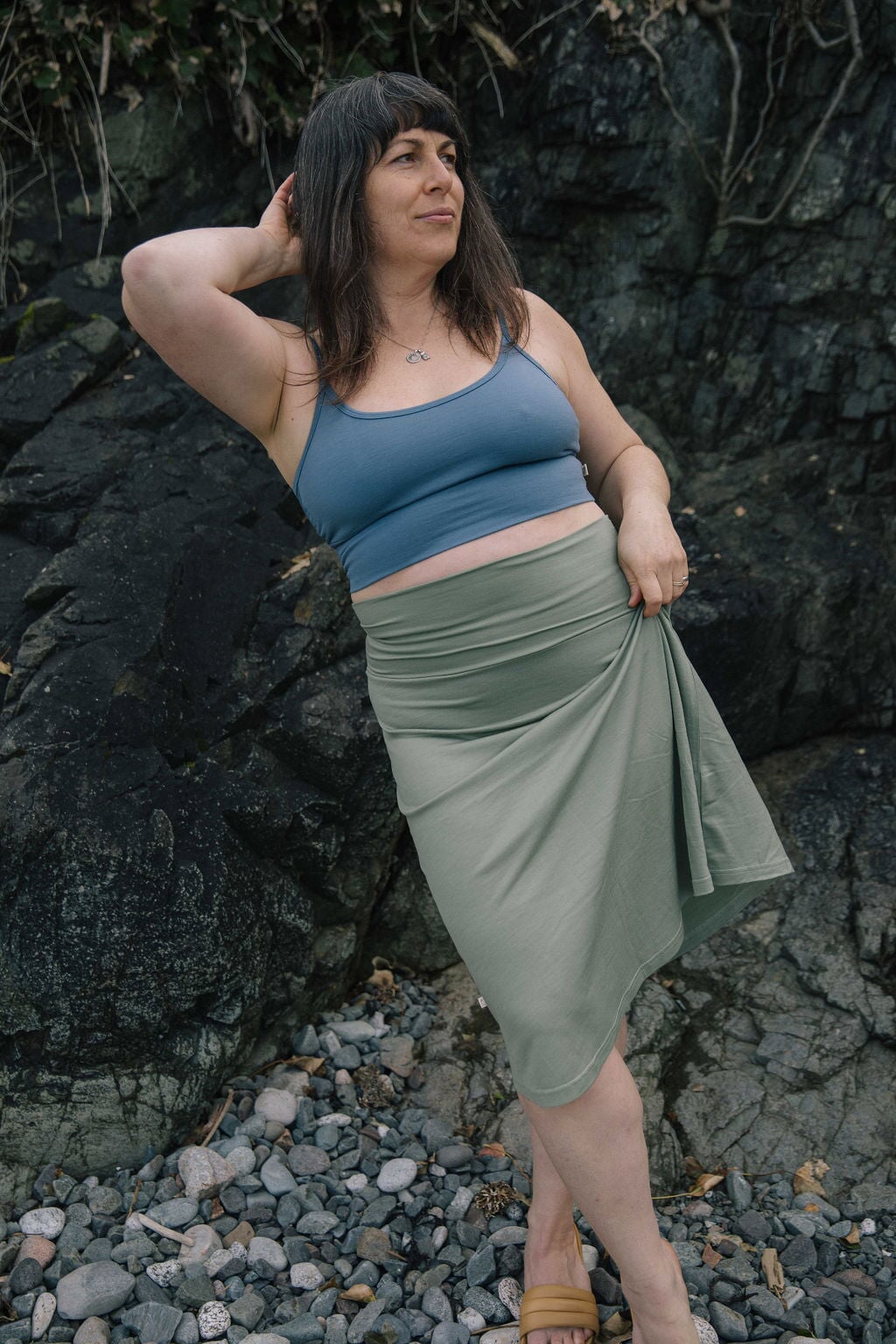 Skirt | Norah is wearing size Medium, height is 5.6"