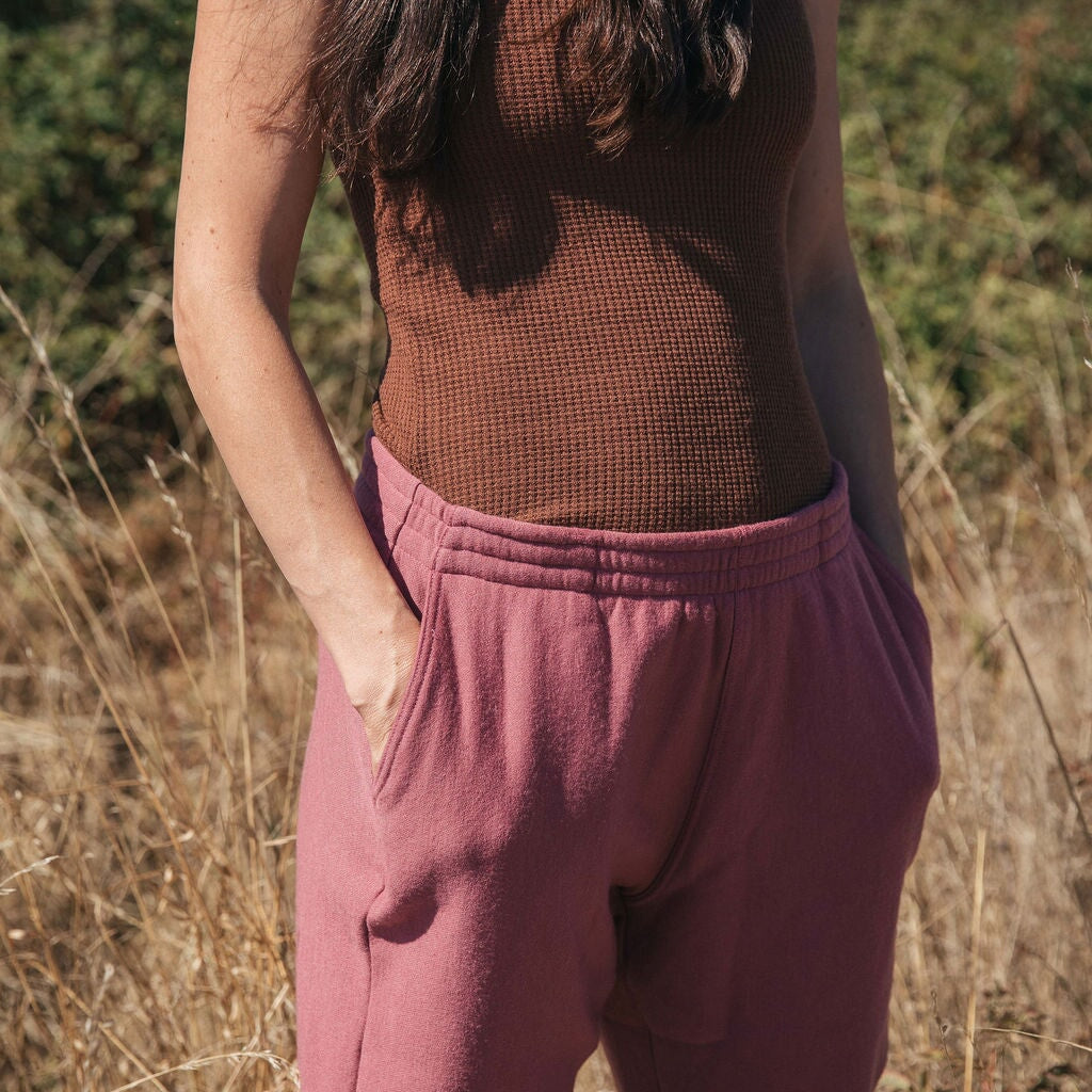 Sweatpants | Stela is wearing size Medium, height 5.7"