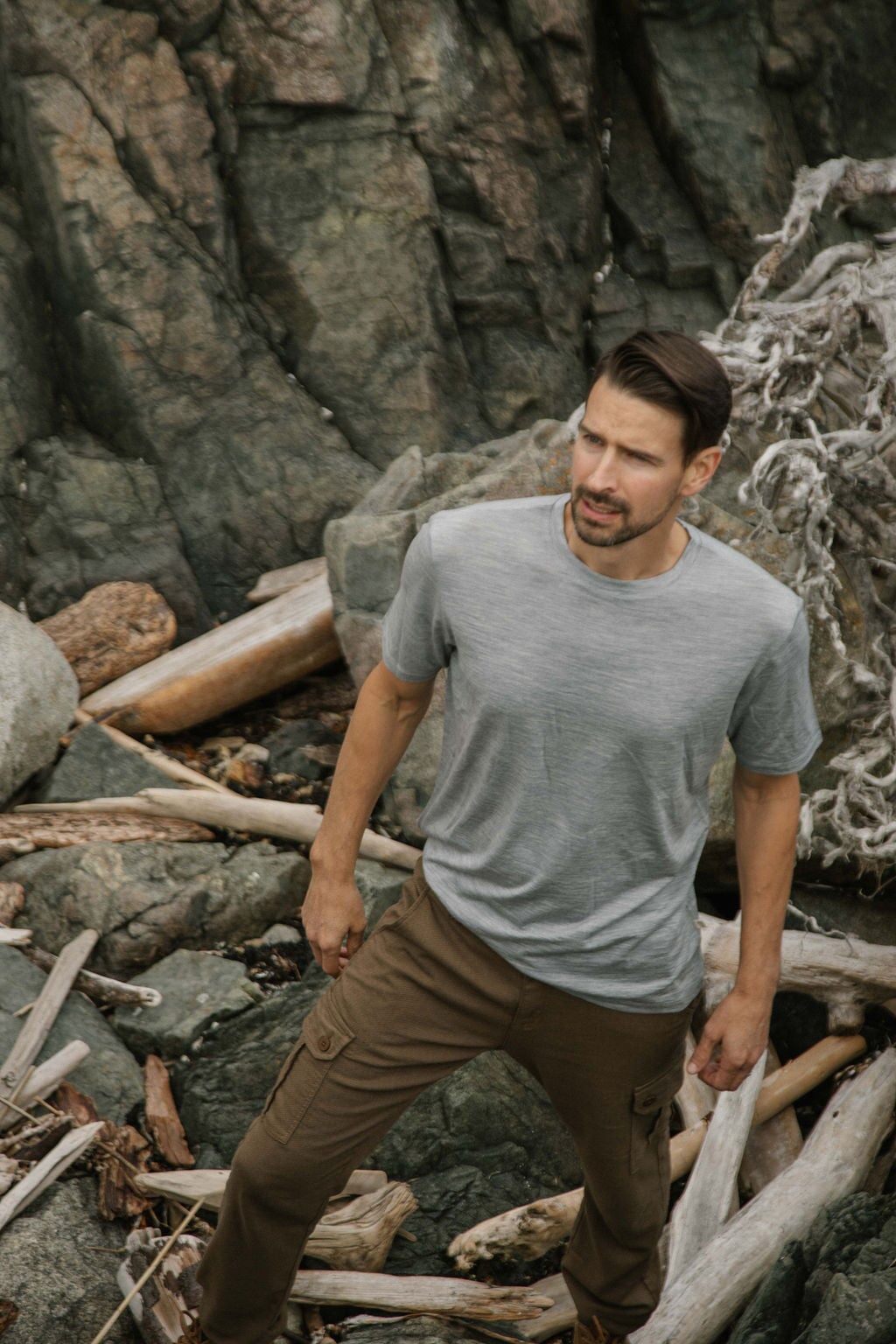Men's Fit Basic T-shirt